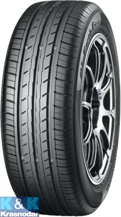 Автошина Yokohama Bluearth ES32 215/55 R16 97V